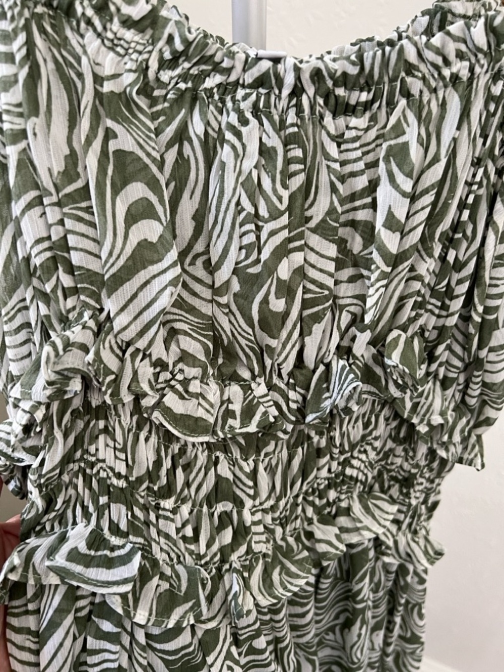 En Saison Sage Green & White Smocked Maxi Dress - Picture 4 of 8